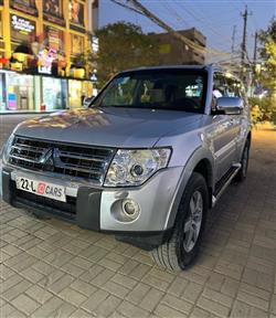 ميتسوبيشي باجيرو